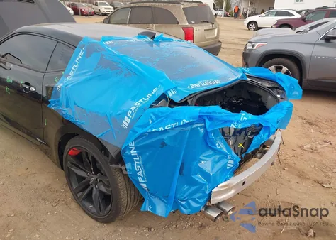 2022 Chevrolet Camaro Rwd Lt1 из США, поврежденный, VIN 1G1FF1R74N0132919